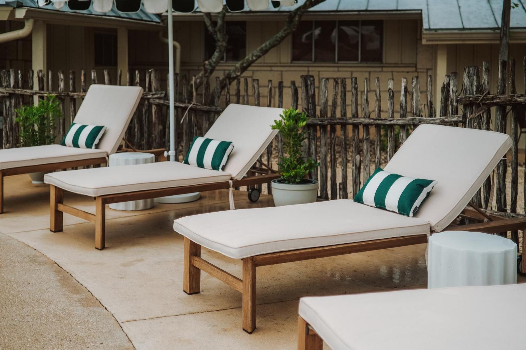 The Meyer Hotel Comfort Bagian luar foto