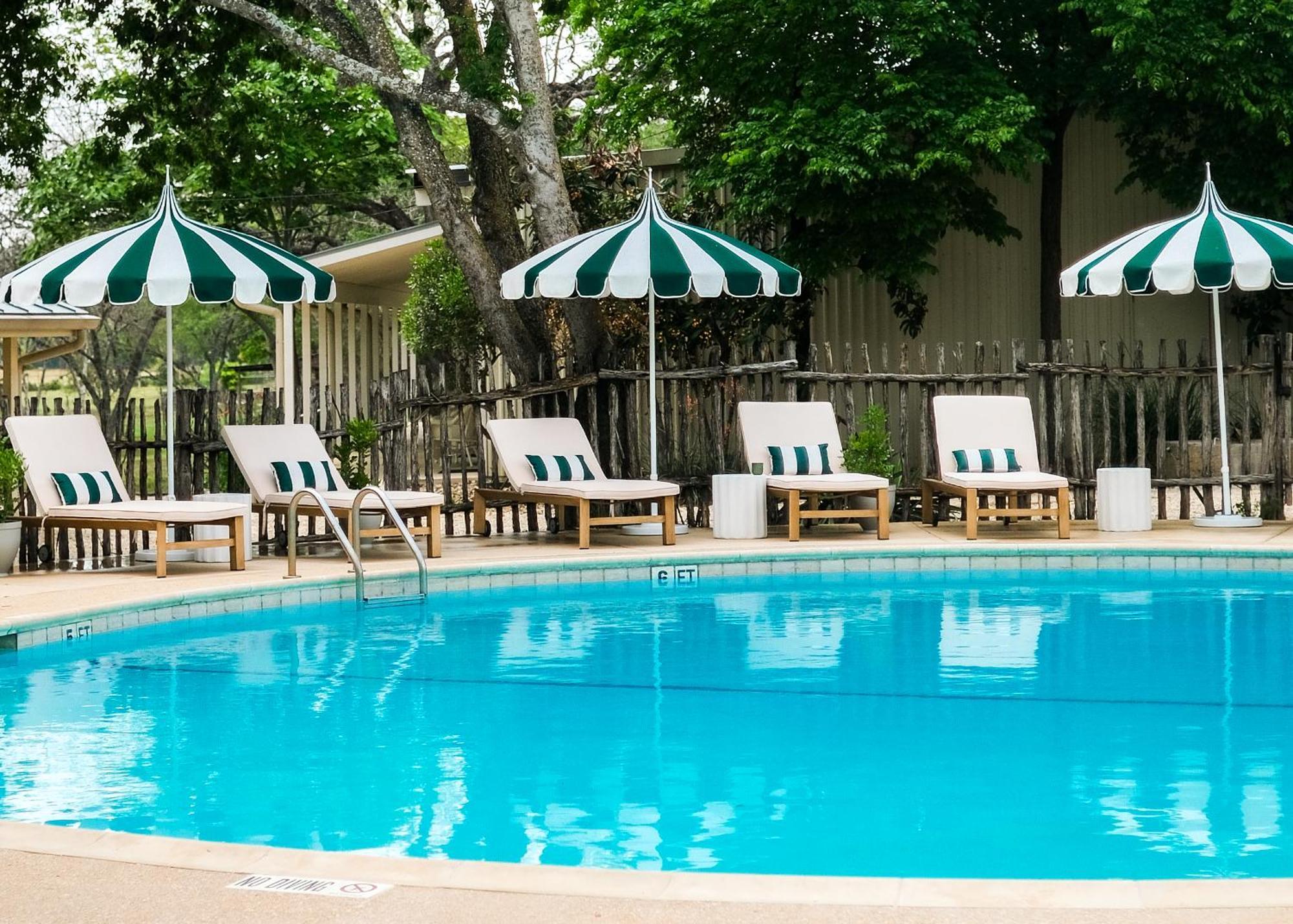 The Meyer Hotel Comfort Bagian luar foto
